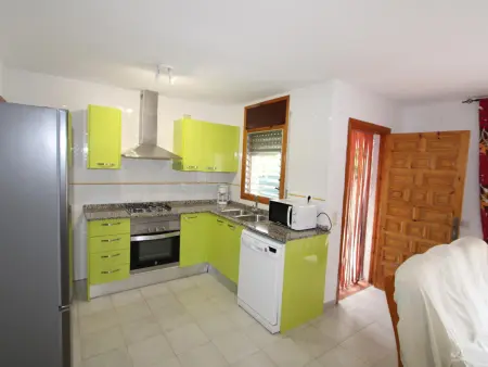Maison proche mer avec piscine, climatisation, wifi gratuit, animaux bienvenus, plage pour chiens - Photo 13