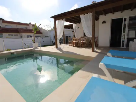 Maison au bord de la mer avec WiFi gratuit, près de la plage, climatisation en option - Photo 9