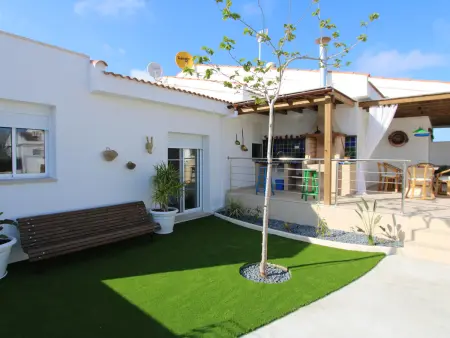 Maison au bord de la mer avec WiFi gratuit, près de la plage, climatisation en option - Photo 11