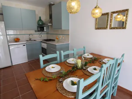 Maison au bord de la mer avec WiFi gratuit, près de la plage, climatisation en option - Photo 32