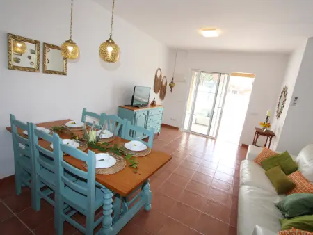 Maison au bord de la mer avec WiFi gratuit, près de la plage, climatisation en option - Photo 35