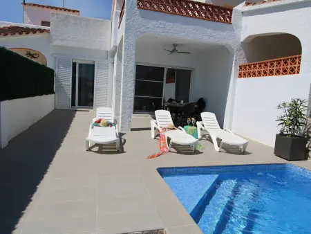 Maison près de la mer avec piscine privée, clim en option, Wi-Fi gratuit, animaux acceptés - Photo 6