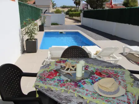 Maison près de la mer avec piscine privée, clim en option, Wi-Fi gratuit, animaux acceptés - Photo 7