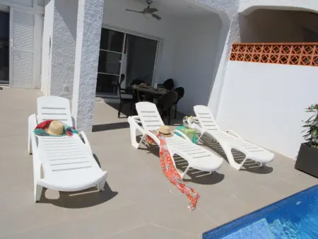Maison près de la mer avec piscine privée, clim en option, Wi-Fi gratuit, animaux acceptés - Photo 8