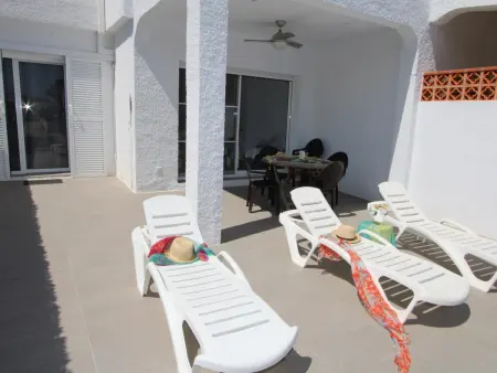 Maison près de la mer avec piscine privée, clim en option, Wi-Fi gratuit, animaux acceptés - Photo 13