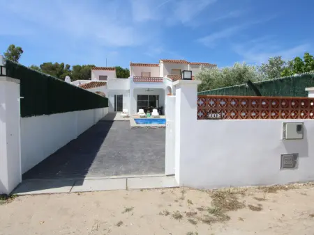 Maison près de la mer avec piscine privée, clim en option, Wi-Fi gratuit, animaux acceptés - Photo 15