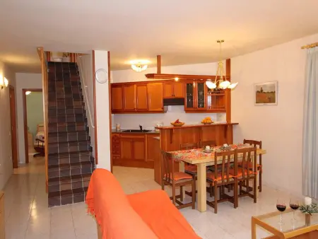 Villa au bord de mer avec piscine privée, climatisation en option, WiFi gratuit, animaux admis - Photo 10