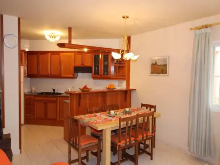 Villa au bord de mer avec piscine privée, climatisation en option, WiFi gratuit, animaux admis - Photo 11