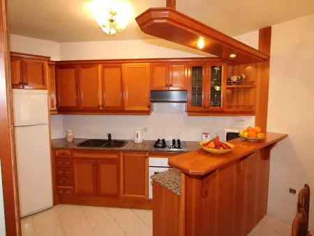 Villa au bord de mer avec piscine privée, climatisation en option, WiFi gratuit, animaux admis - Photo 12