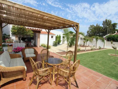 Maison près de la plage avec piscine privée, climatisation, Wi-Fi gratuit, animaux acceptés - Photo 4