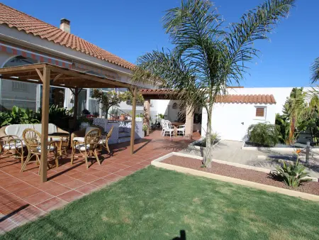 Maison près de la plage avec piscine privée, climatisation, Wi-Fi gratuit, animaux acceptés - Photo 5