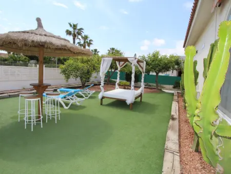 Maison près de la plage avec piscine privée, climatisation, Wi-Fi gratuit, animaux acceptés - Photo 9