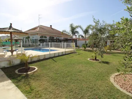 Maison près de la plage avec piscine privée, climatisation, Wi-Fi gratuit, animaux acceptés - Photo 19