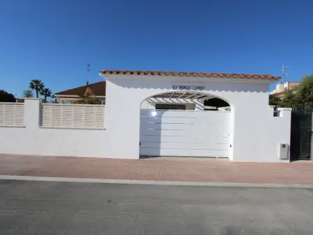 Maison près de la plage avec piscine privée, climatisation, Wi-Fi gratuit, animaux acceptés - Photo 24