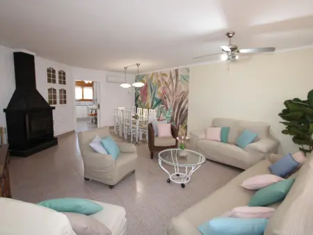 Maison près de la plage avec piscine privée, climatisation, Wi-Fi gratuit, animaux acceptés - Photo 34