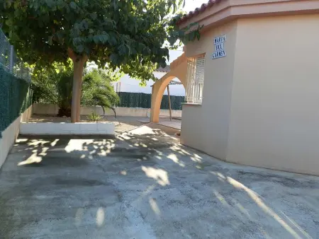 Maison avec piscine privée près de la mer, animaux acceptés, Wi-Fi gratuit, climatisation en option - Photo 4