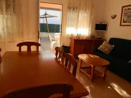 Maison avec piscine privée près de la mer, animaux acceptés, Wi-Fi gratuit, climatisation en option - Photo 13