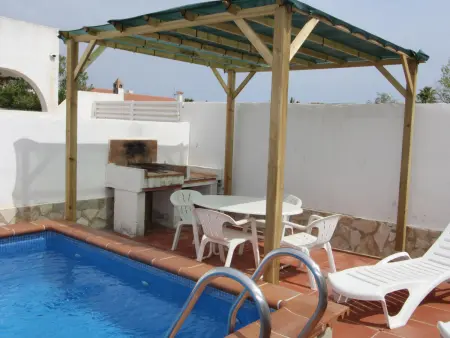 Maison de vacances près de la mer avec piscine privée, clim, wifi, animaux admis, plage pour chiens - Photo 4