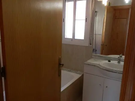 Maison proche de la mer avec piscine privée, clim en option, Wi-Fi gratuit, animaux acceptés, plage à chiens - Photo 19