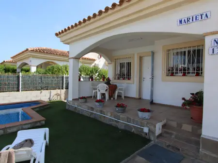 Maison proche mer avec piscine privée, clim en option, WiFi gratuit, animaux admis, plage pour chiens - Photo 3