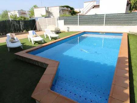 Maison proche mer avec piscine privée, clim en option, WiFi gratuit, animaux admis, plage pour chiens - Photo 6