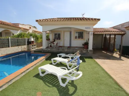 Maison proche mer avec piscine privée, clim en option, WiFi gratuit, animaux admis, plage pour chiens - Photo 8