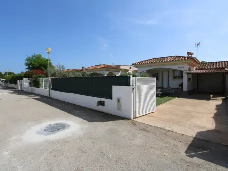 Maison proche mer avec piscine privée, clim en option, WiFi gratuit, animaux admis, plage pour chiens - Photo 14