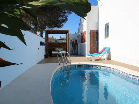 Maison près de la mer avec piscine privée, clim, wifi, animaux et plage pour chiens acceptés ! - Photo 8