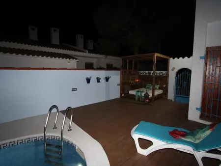 Maison près de la mer avec piscine privée, clim, wifi, animaux et plage pour chiens acceptés ! - Photo 17