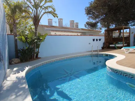 Maison près de la mer avec piscine privée, clim, wifi, animaux et plage pour chiens acceptés ! - Photo 19