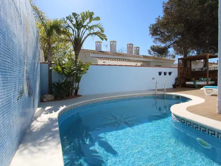 Maison près de la mer avec piscine privée, clim, wifi, animaux et plage pour chiens acceptés ! - Photo 23