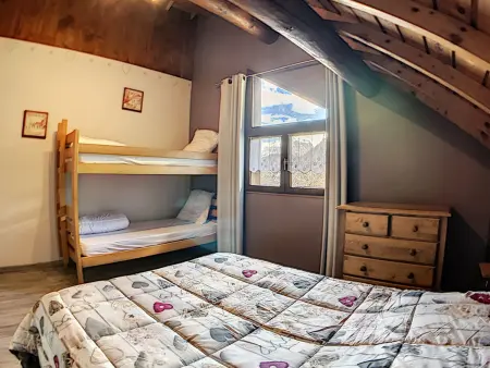 Chalet spacieux tout confort avec billard, proche remontées - Photo 10