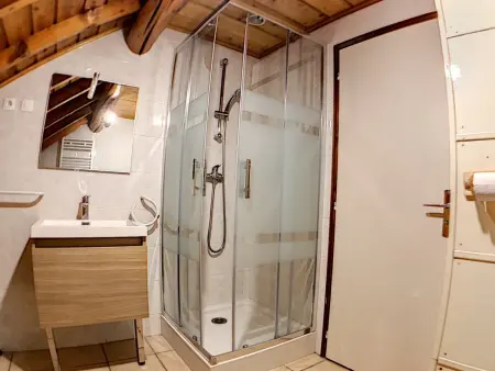 Chalet spacieux tout confort avec billard, proche remontées - Photo 13