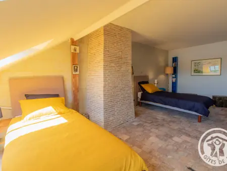 Maison Authentique sur 3 Niveaux avec Terrasse et Vue Loire - Photo 20