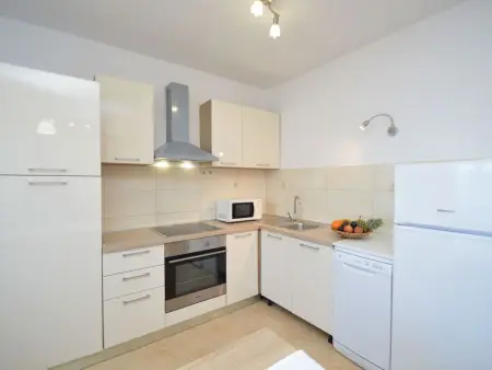 Katenas, Maison 5 personnes à Bilice - Photo 4