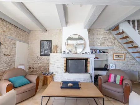 Maison de Charme Rétaise avec Cour, Proche Plages et Centre, 3 Chambres - Photo 1