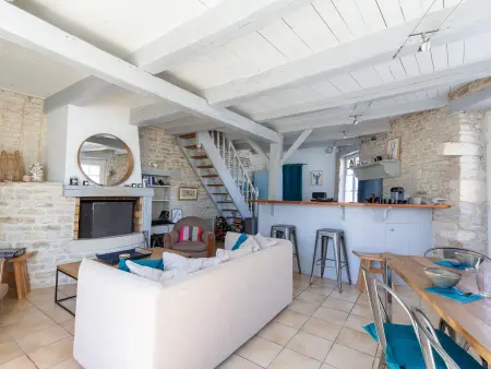 Maison de Charme Rétaise avec Cour, Proche Plages et Centre, 3 Chambres - Photo 3