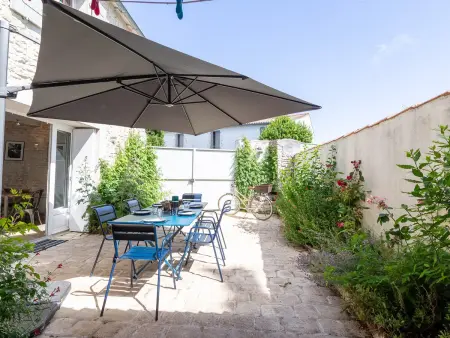 Maison de Charme Rétaise avec Cour, Proche Plages et Centre, 3 Chambres - Photo 15