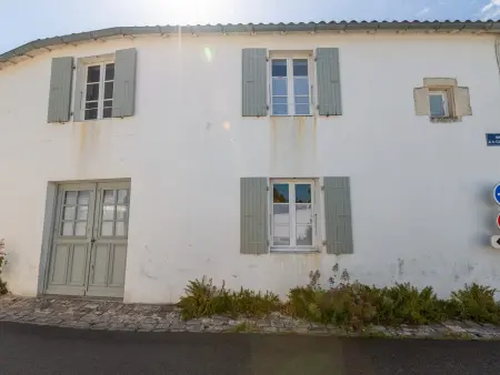 Maison de Charme Rétaise avec Cour, Proche Plages et Centre, 3 Chambres - Photo 16