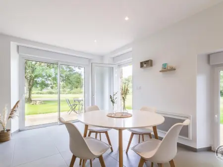 Maison de plain-pied à Anneville sur Mer avec jardin privé - Photo 5