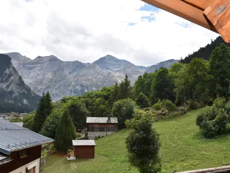 Charmante Maison de Village Rénovée - Près de Pralognan-La-Vanoise, 10 Pers, 3 Niveaux, Balcon Sud - Photo 5