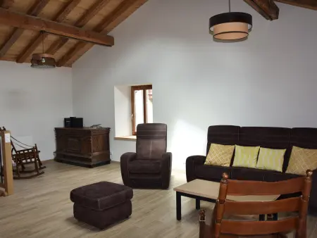Charmante Maison de Village Rénovée - Près de Pralognan-La-Vanoise, 10 Pers, 3 Niveaux, Balcon Sud - Photo 7