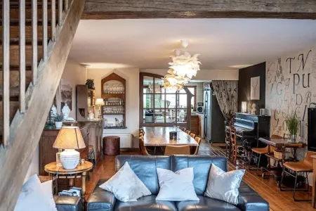 A l'aise, Maison de vacances spacieuse à Vresse-sur-Semois avec terrasse - Photo 11