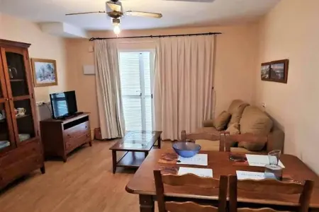 Natura World Duplex con patio privado 1d y 1b, Duplex dans le quartier Urb Naturista près de la plage - Photo 1