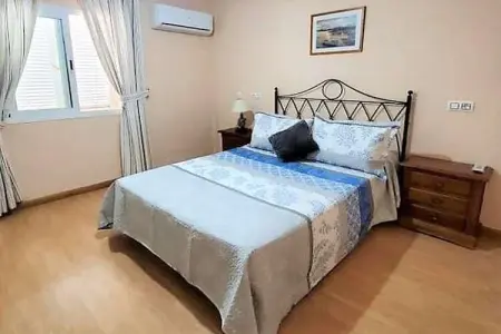 Natura World Duplex con patio privado 1d y 1b, Duplex dans le quartier Urb Naturista près de la plage - Photo 2