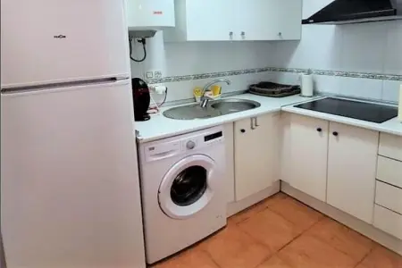Natura World Duplex con patio privado 1d y 2b, Duplex dans le quartier Urb Naturista près de la plage et de la piscine - Photo 3