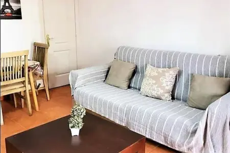 Natura World Duplex con patio privado 1d y 2b, Duplex dans le quartier Urb Naturista près de la plage et de la piscine - Photo 16