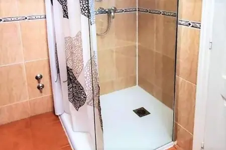 Natura World Duplex con patio privado 1d y 2b, Duplex dans le quartier Urb Naturista près de la plage et de la piscine - Photo 22