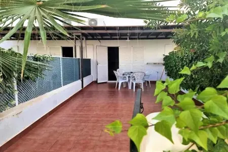 Natura World Duplex con patio privado 1d y 2b, Duplex dans le quartier Urb Naturista près de la plage et de la piscine - Photo 30