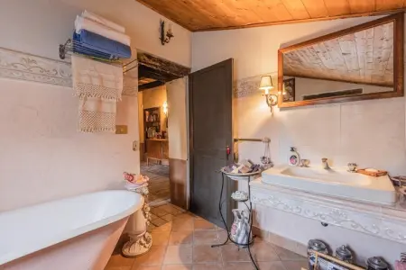 Casa Marchi, Maison à Vergato avec Cabane & Barbecue - Photo 29
